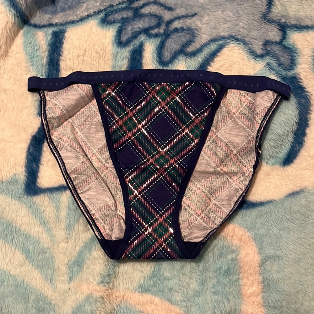 Victoria’s Secret String Bikini L